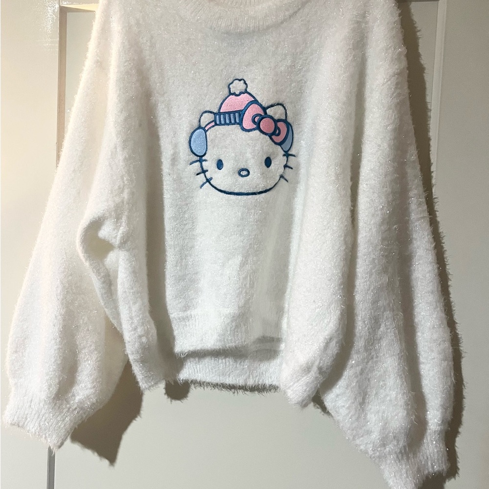 NWT Hello Kitty Fuzzy White Sweater Pink and Blue Accents Size 2X